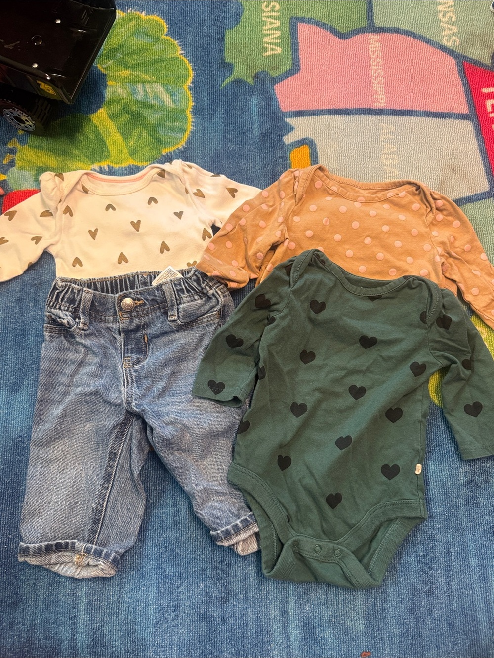 Old Navy Kids Matching Set - Green, Pink, White, Blue